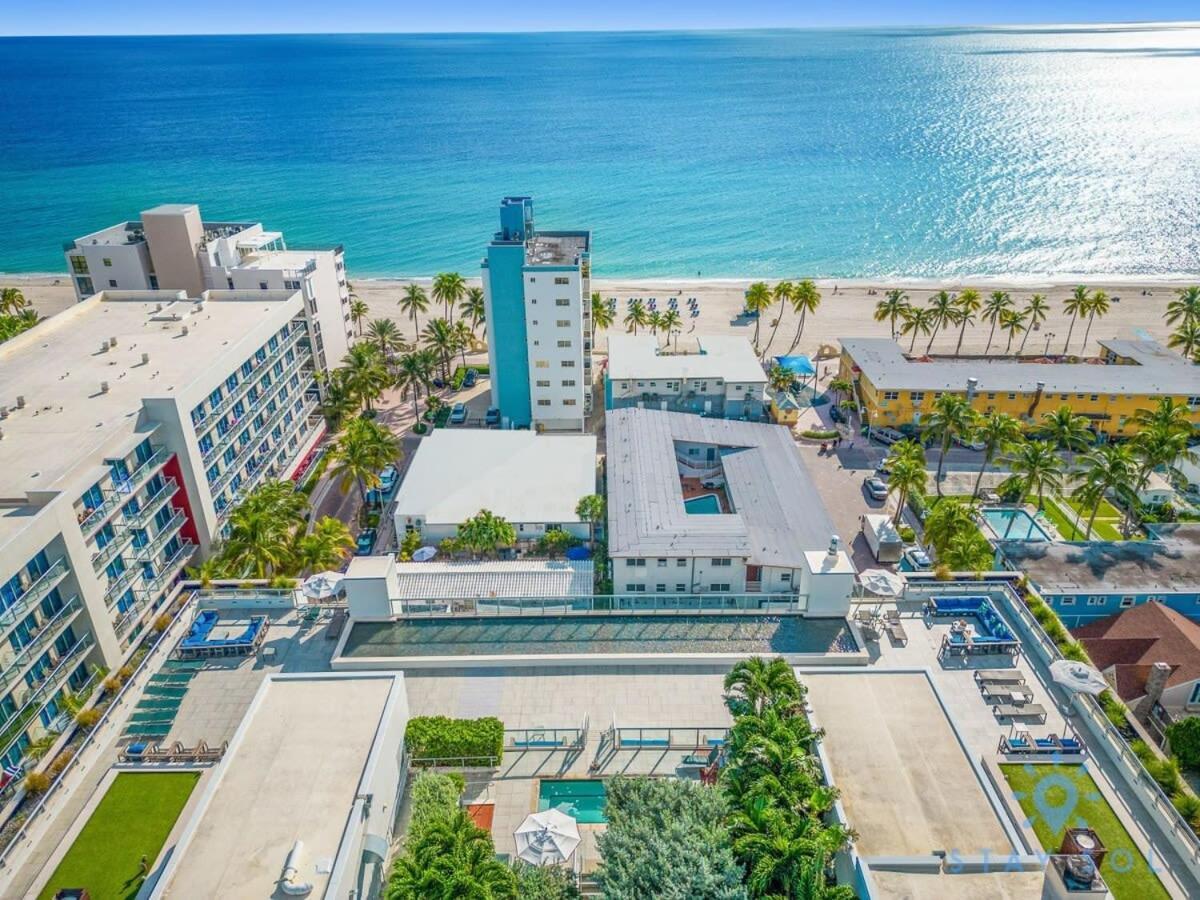 Apartment With Bay View Balcony - Pool - Up To 6 - Gym Голливуд Экстерьер фото