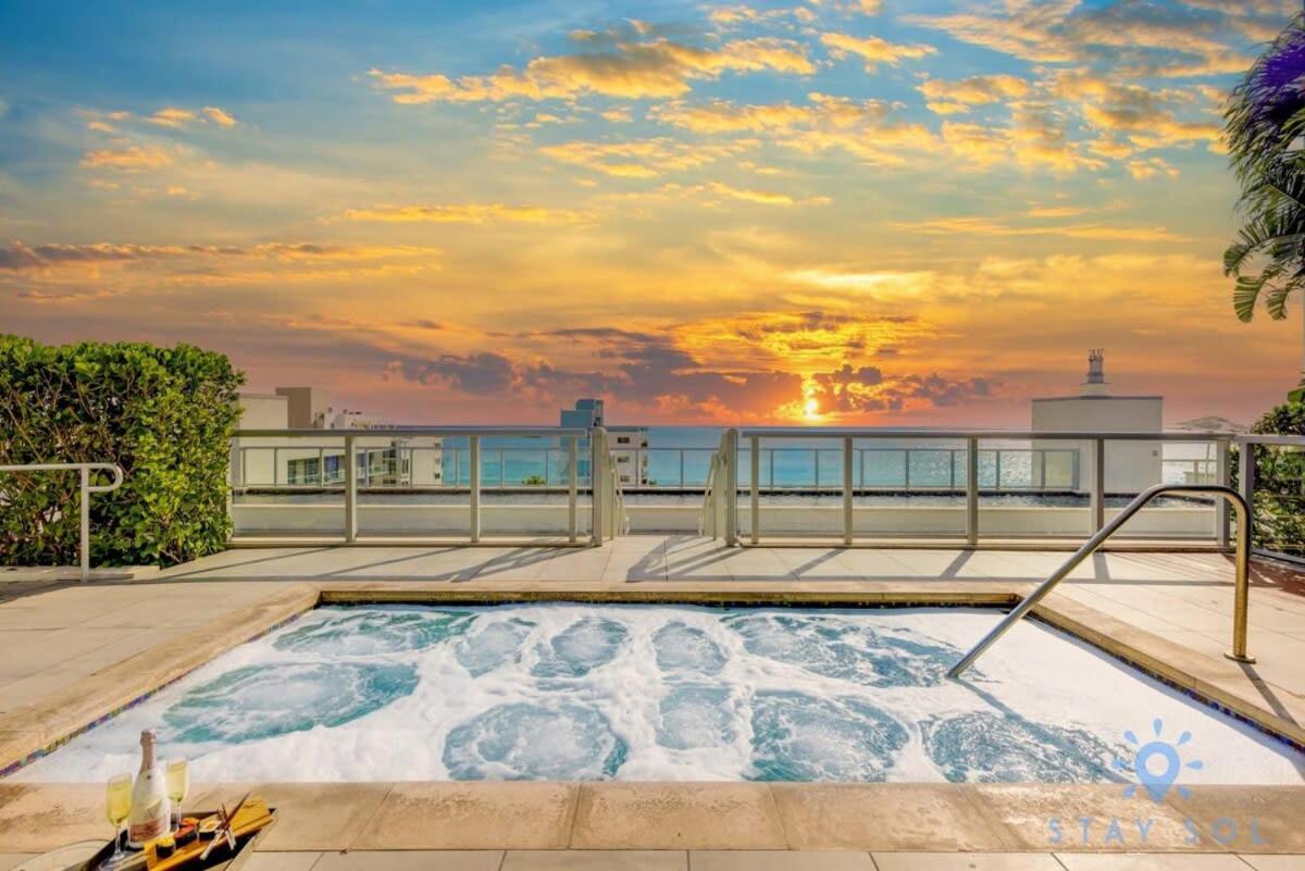 Apartment With Bay View Balcony - Pool - Up To 6 - Gym Голливуд Экстерьер фото